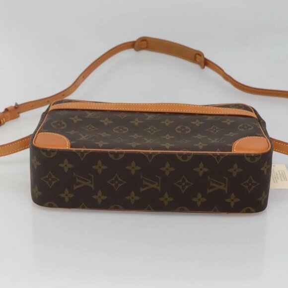 LOUIS VUITTON Monogram Trocadero 30 Shoulder Bag M51272 LV Auth 124237 - Picture 7 of 16